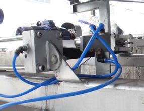 帶式壓濾機糾偏控制方案原理