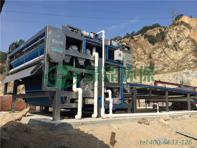 汕頭澄海帶式壓濾機處理建筑污泥案例 5