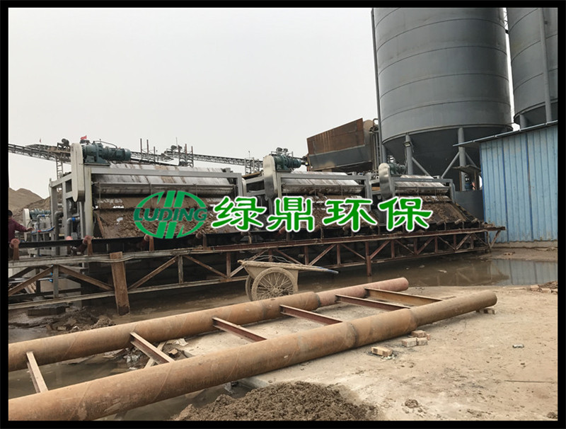 洗砂污泥壓濾機(jī)處理沙場(chǎng)泥漿（西安洗沙廠） 7