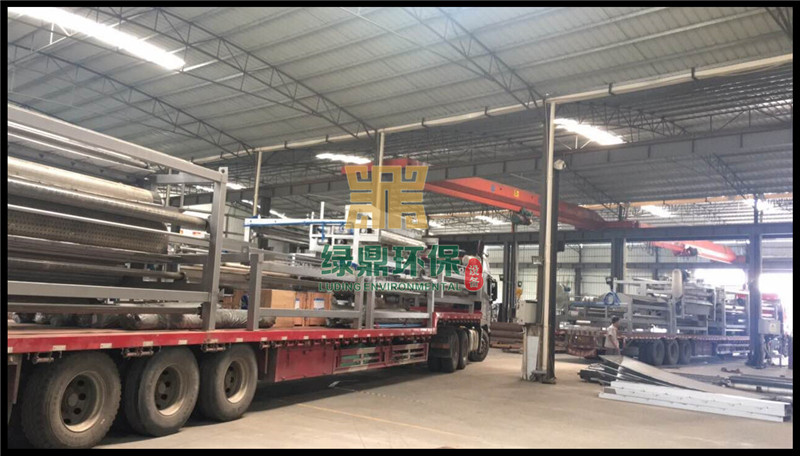 帶式壓濾機處理南安污泥處理項目